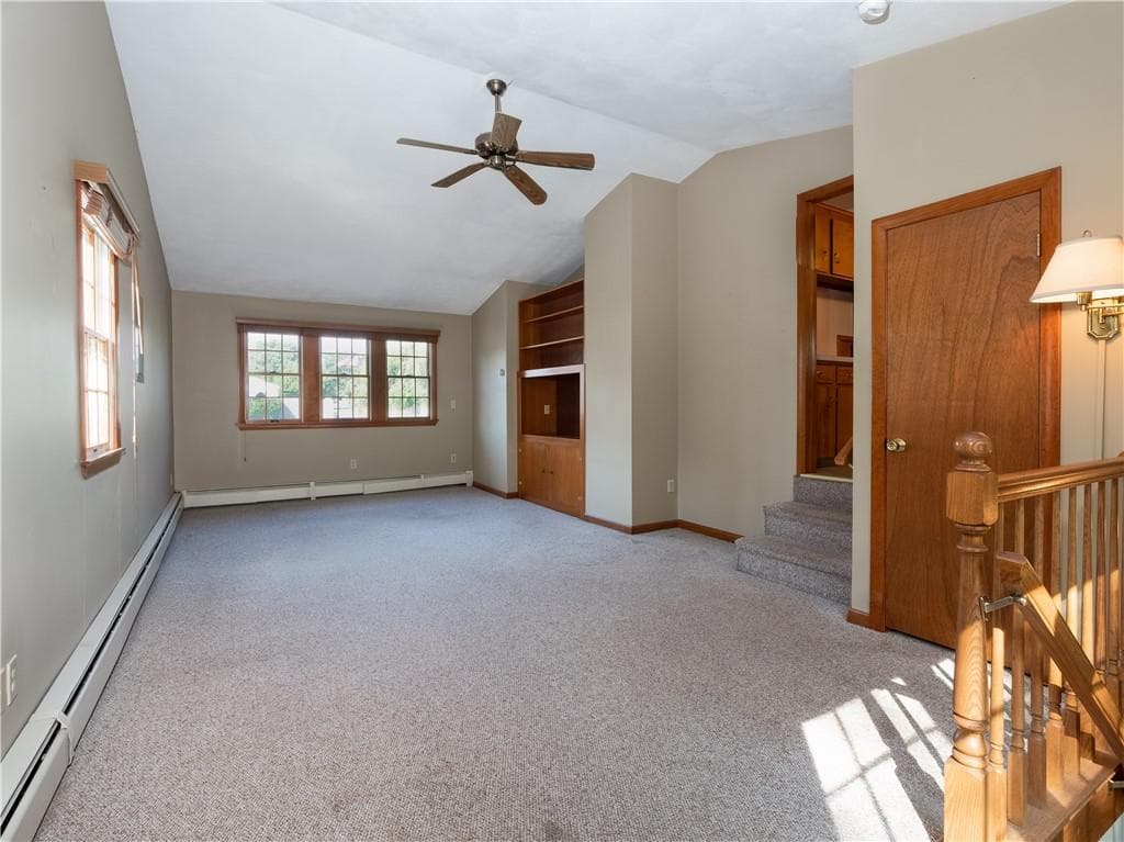 Single Family Residence at 77 Drybrook Road, Warwick, photo 7 of 35