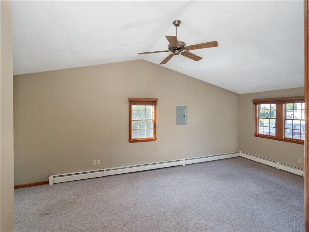 Single Family Residence at 77 Drybrook Road, Warwick, photo 9 of 35