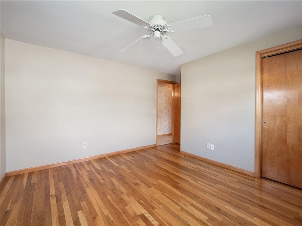 Single Family Residence at 77 Drybrook Road, Warwick, photo 19 of 35