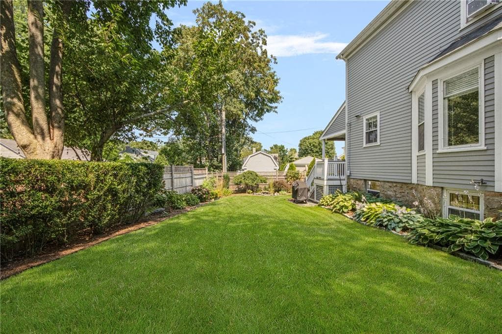 7 Prairie Avenue photo 40