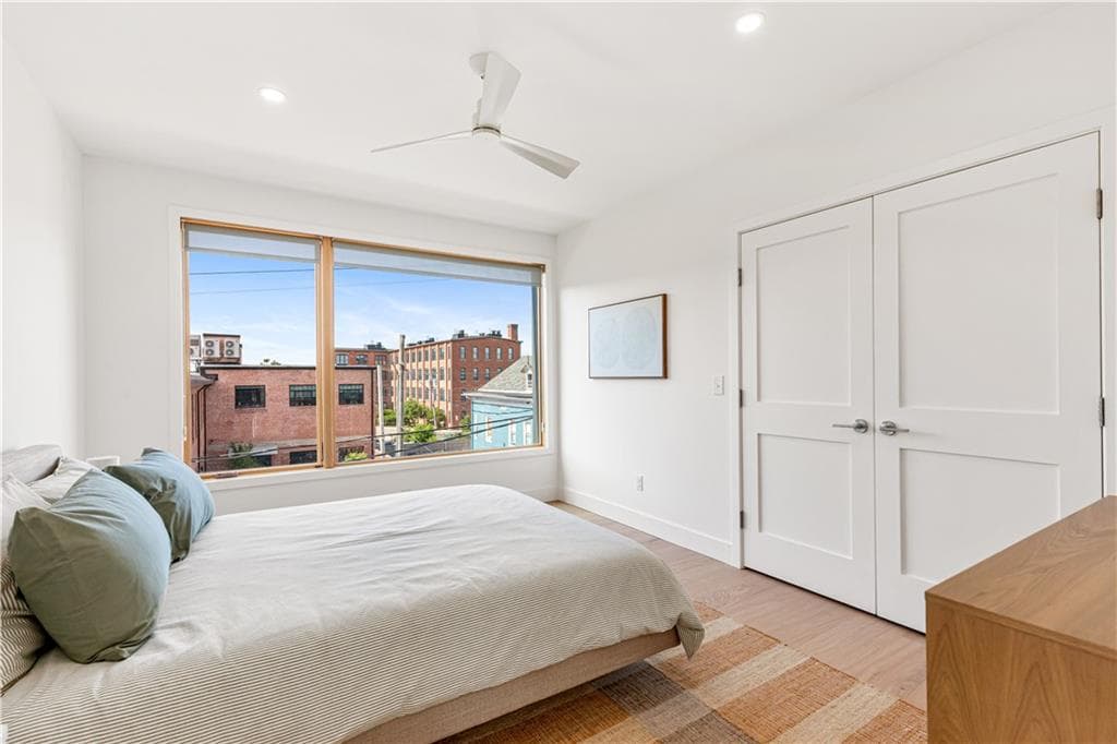 59 Warren Street UNIT 6 photo 35