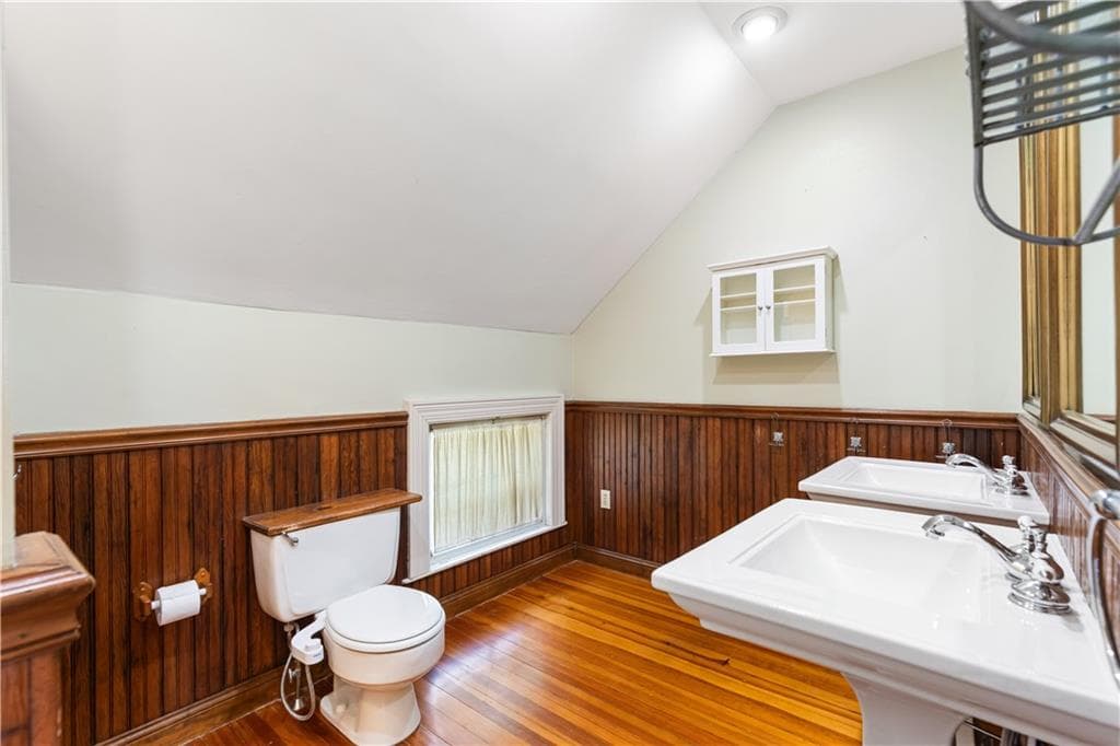 Single Family Residence at 20 Spring Garden Street, Warwick, photo 37 of 50