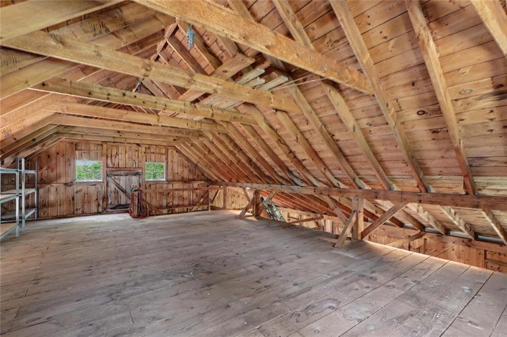 555 Carpenter Lane photo 36