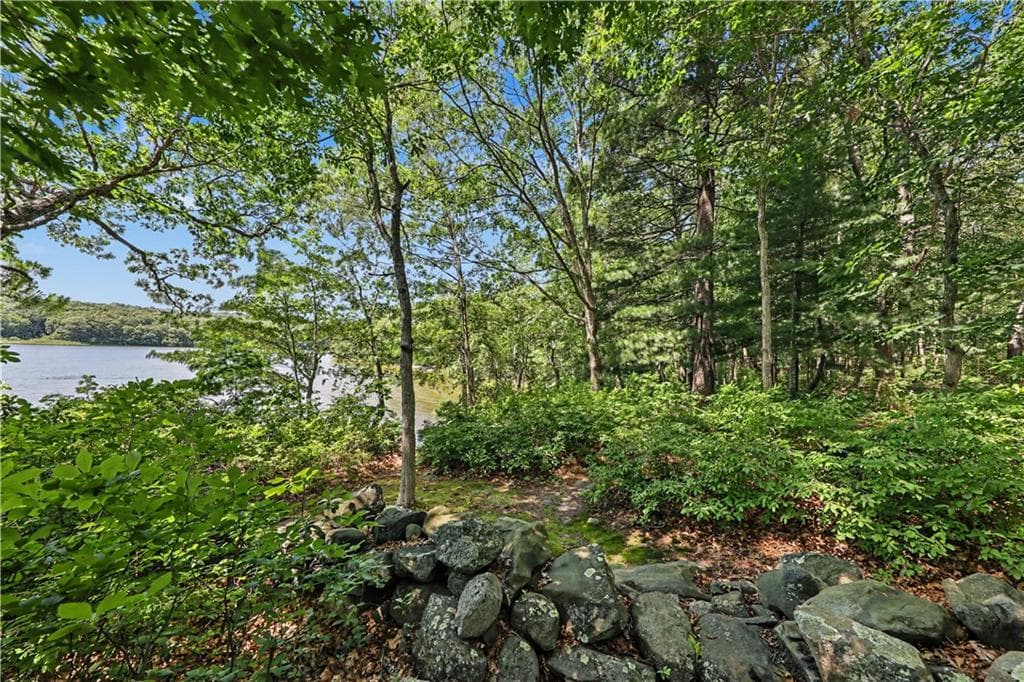 555 Carpenter Lane photo 31