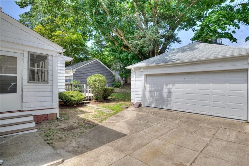 70 Sargent Avenue photo 32