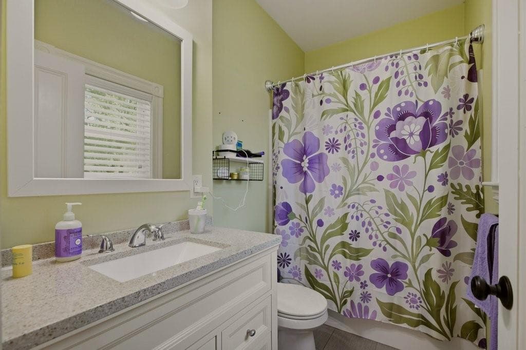 88 Burton Street photo 46