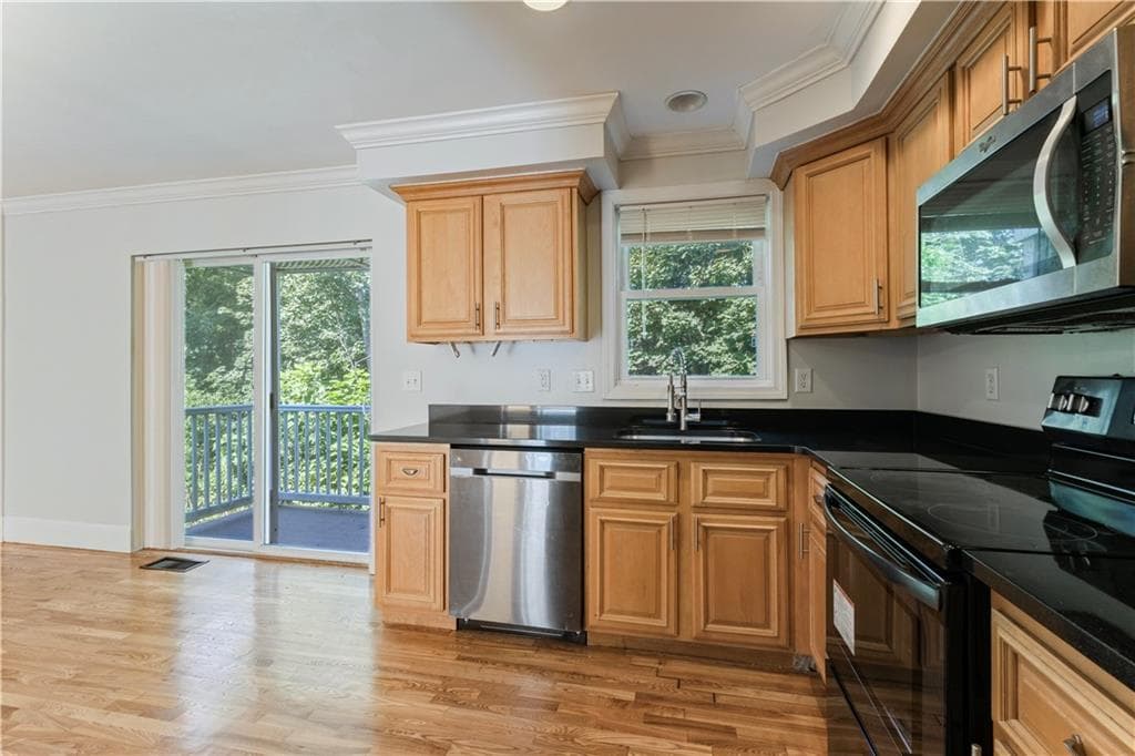5 Morrill Lane UNIT C photo 9
