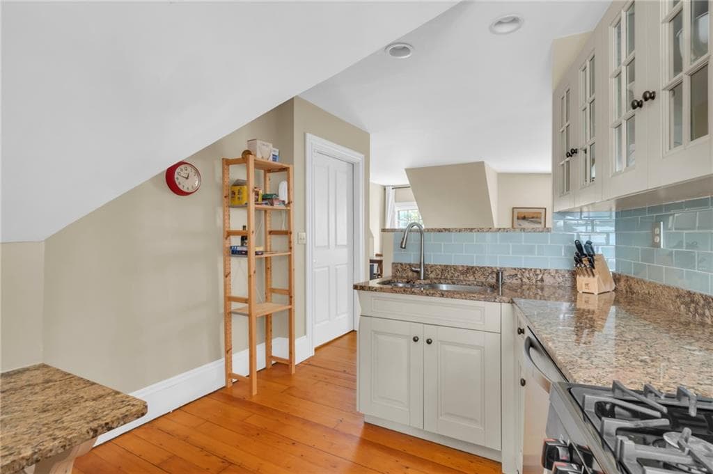 156 Prospect Street UNIT 3 photo 13