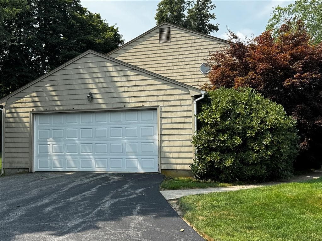 20 Hanley Farm Road photo 4
