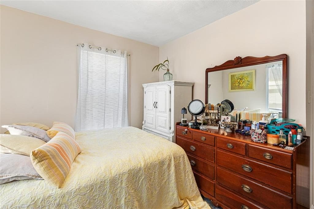 82 Chestnut Avenue photo 17
