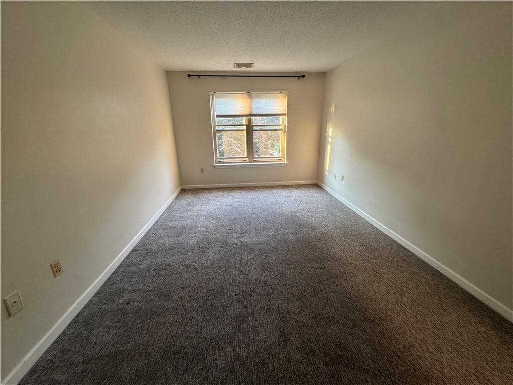 Condominium at 3524 West Shore Road UNIT 807, Warwick, photo 13 of 21