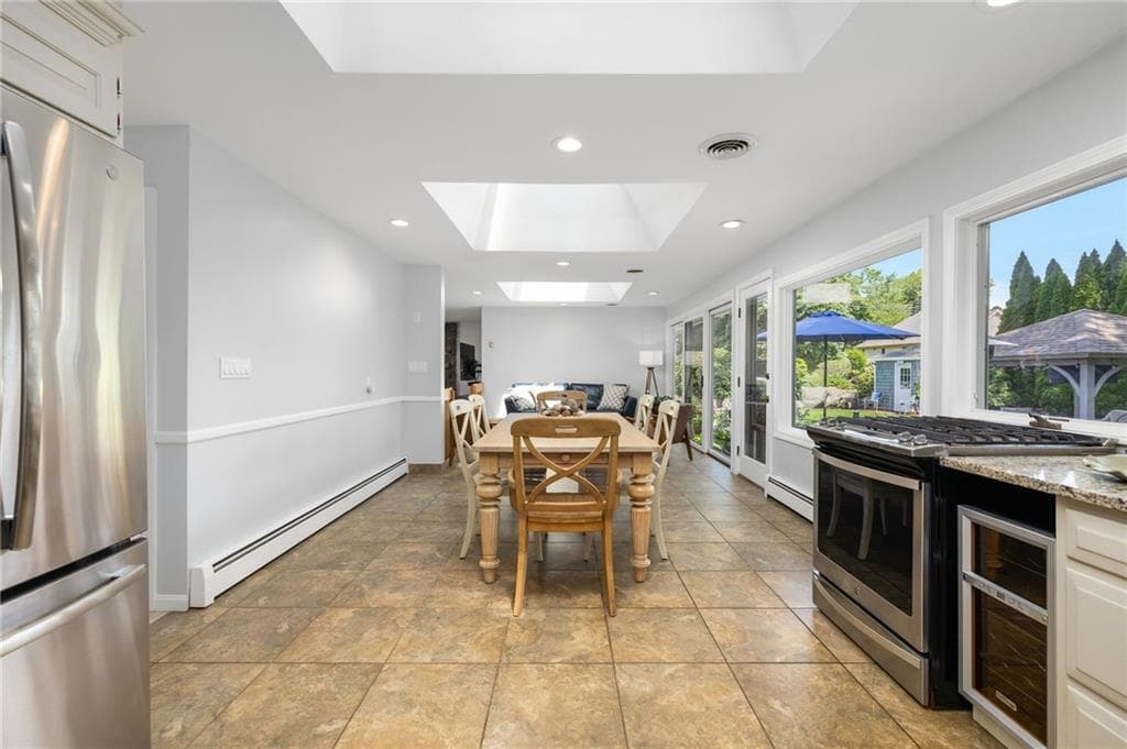 210 Wildflower Drive photo 21