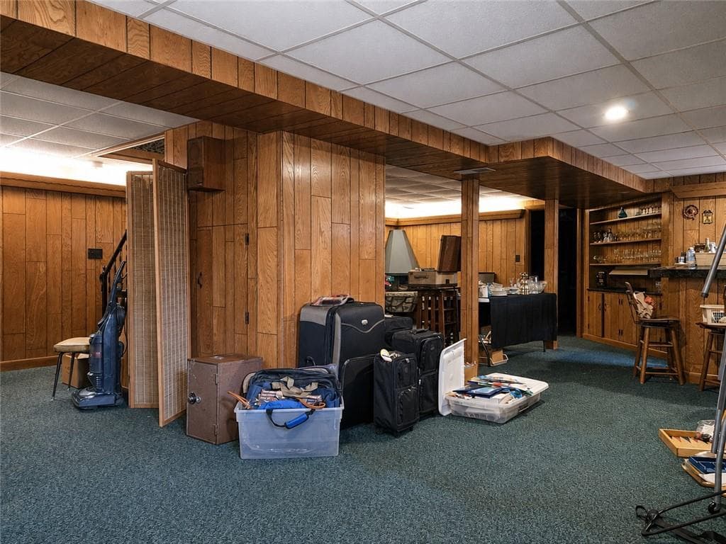 10 Surrey Lane photo 41