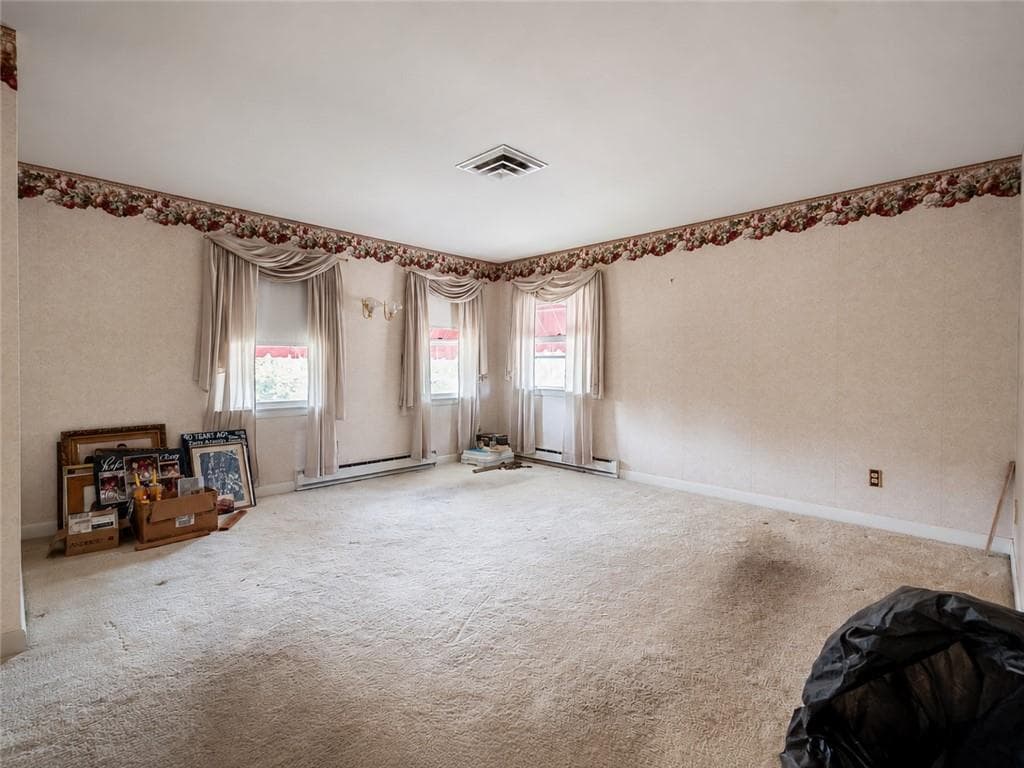 10 Surrey Lane photo 31