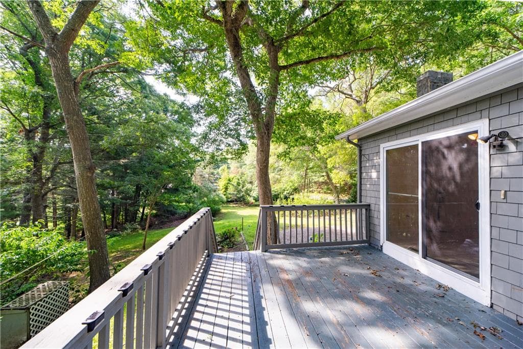 209 Shannock Road photo 12