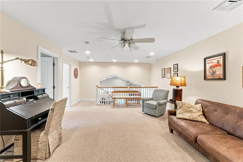 135 Brandywyne Court photo 15