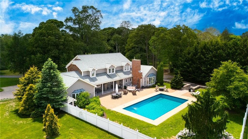 74 Oakwoods Drive photo 38
