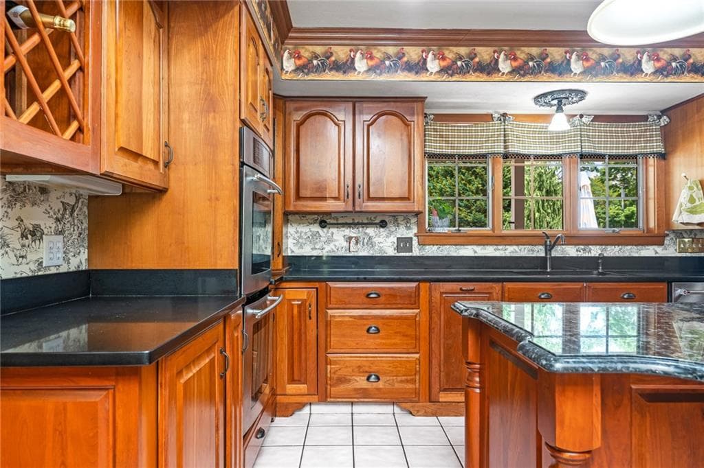 74 Oakwoods Drive photo 8
