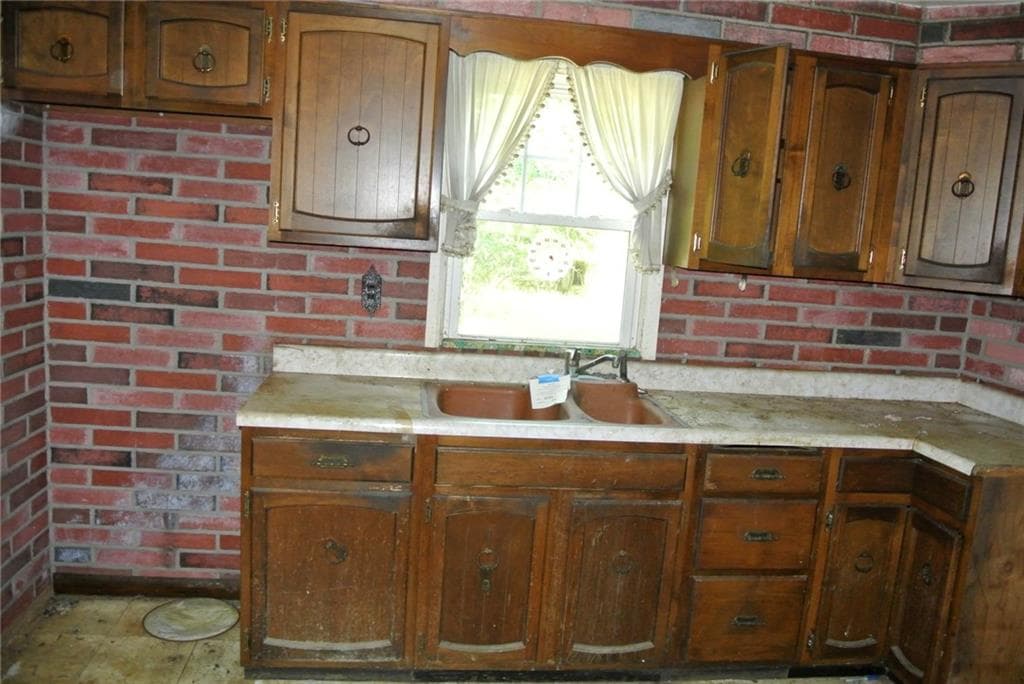 Single Family Residence at 4 Boswell Trail, Foster, photo 15 of 25