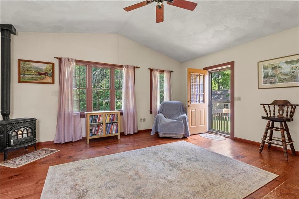 17 Crest Drive photo 22