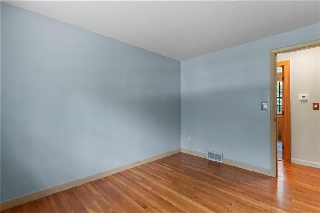 17 Crest Drive photo 37
