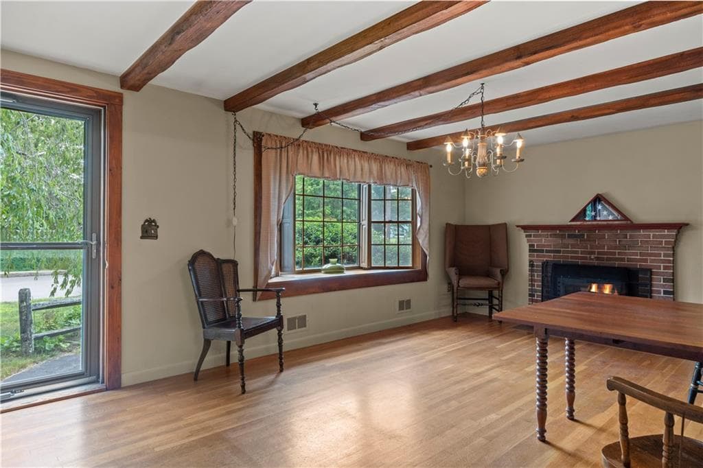 17 Crest Drive photo 8