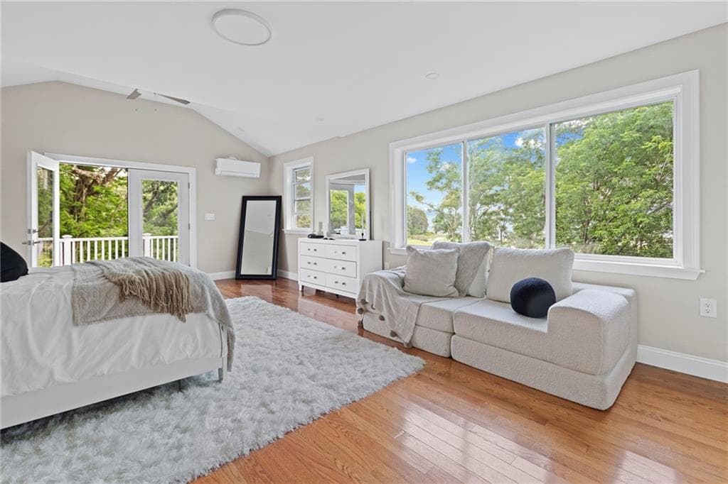 18 Pevear Avenue photo 32