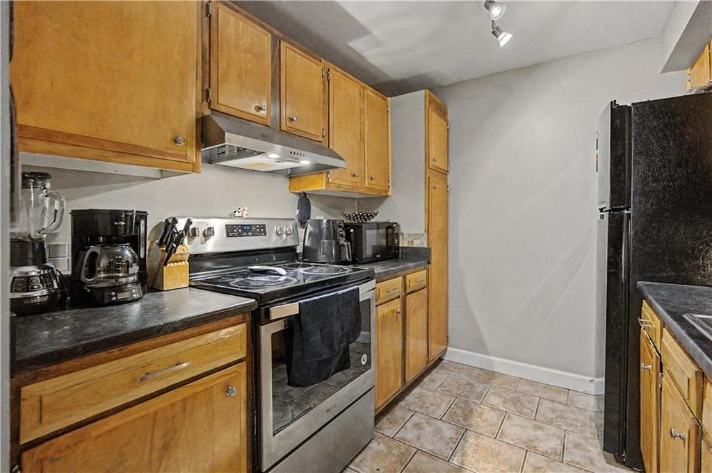 40 Cowesett Avenue UNIT 27 photo 7