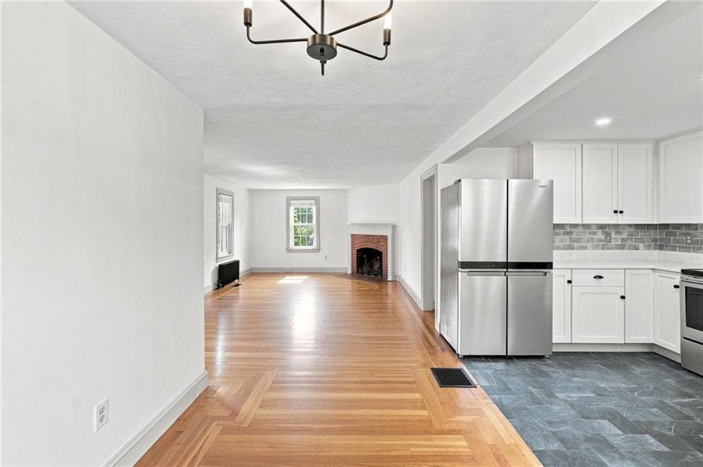140 Myrtle Avenue photo 18