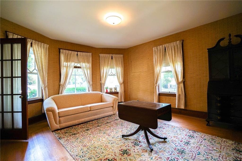 72 Boutwell Street photo 17