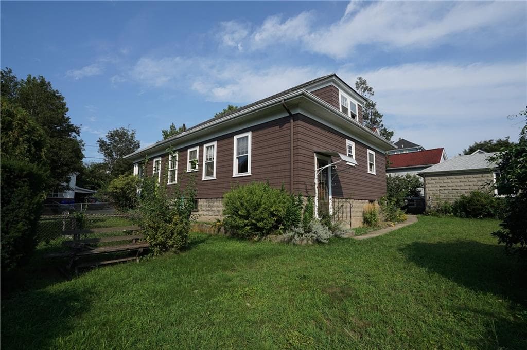 72 Boutwell Street photo 30