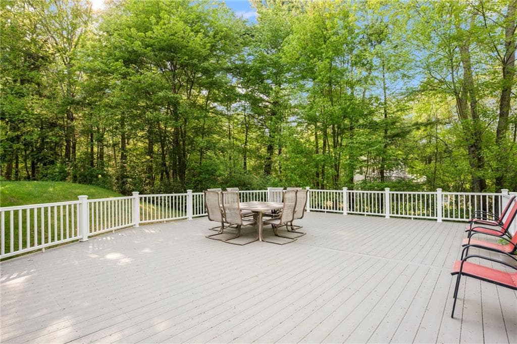625 Cherry Farm Road photo 42