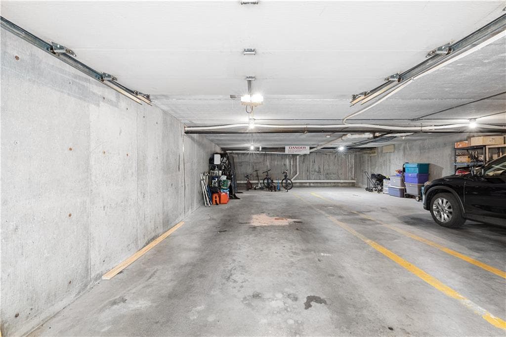 650 East Greenwich Avenue UNIT 6-204 photo 28