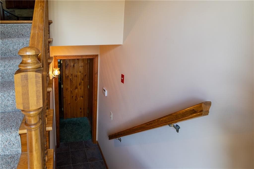 9 Kathleen Drive photo 44