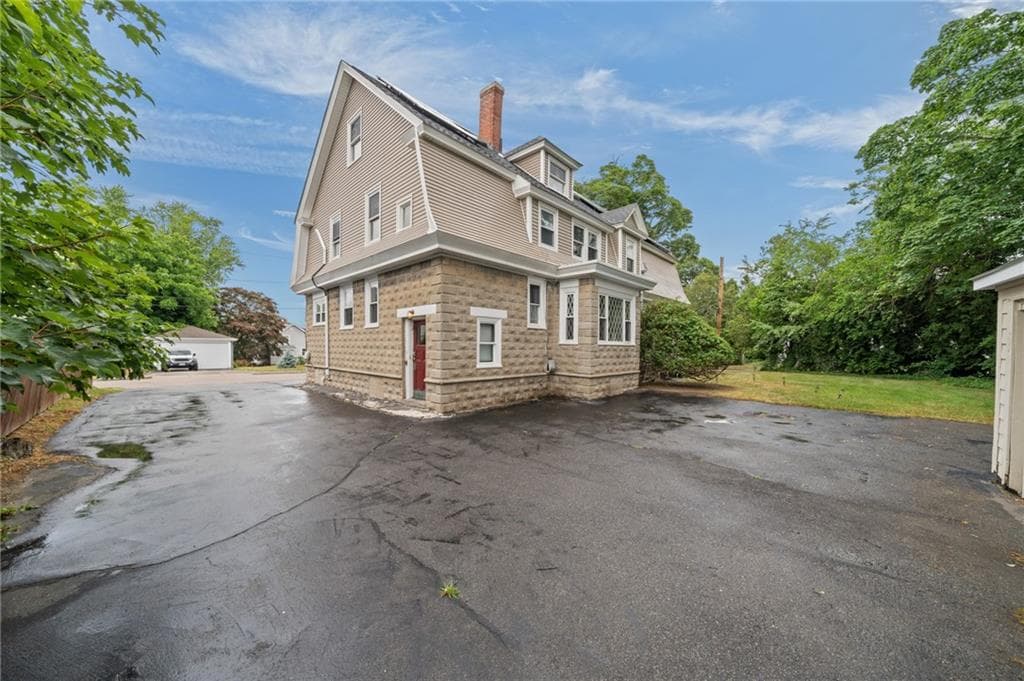 49 Arnold Street photo 44