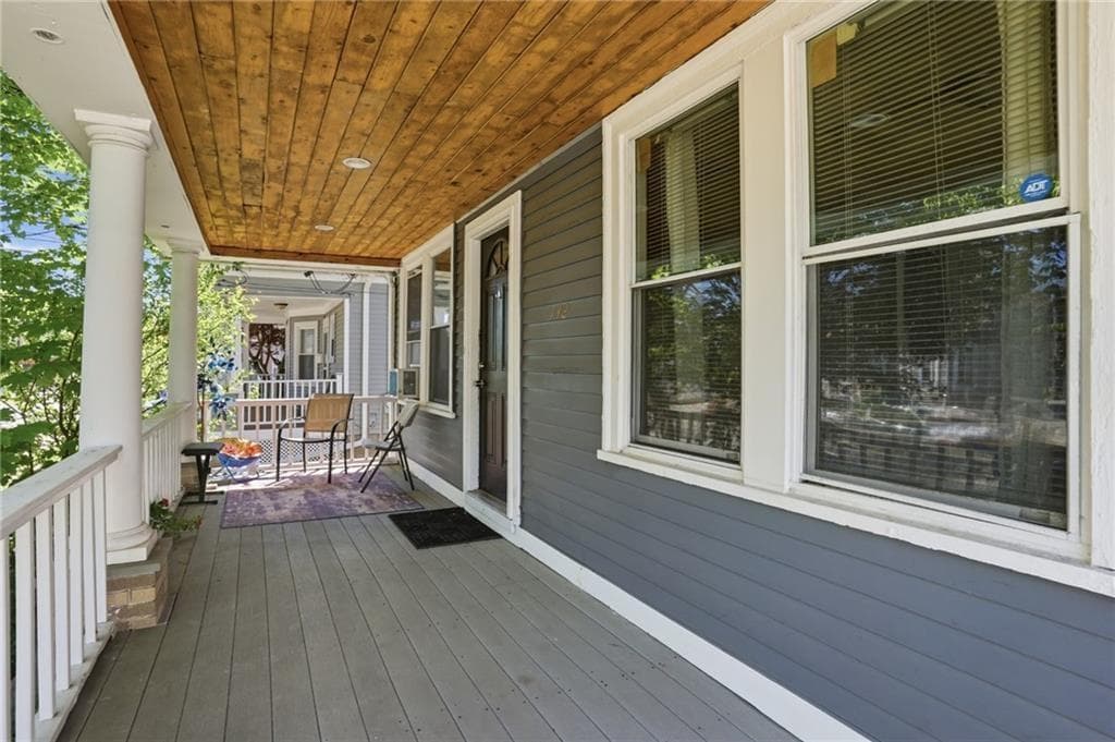 132 Roger Williams Avenue photo 5