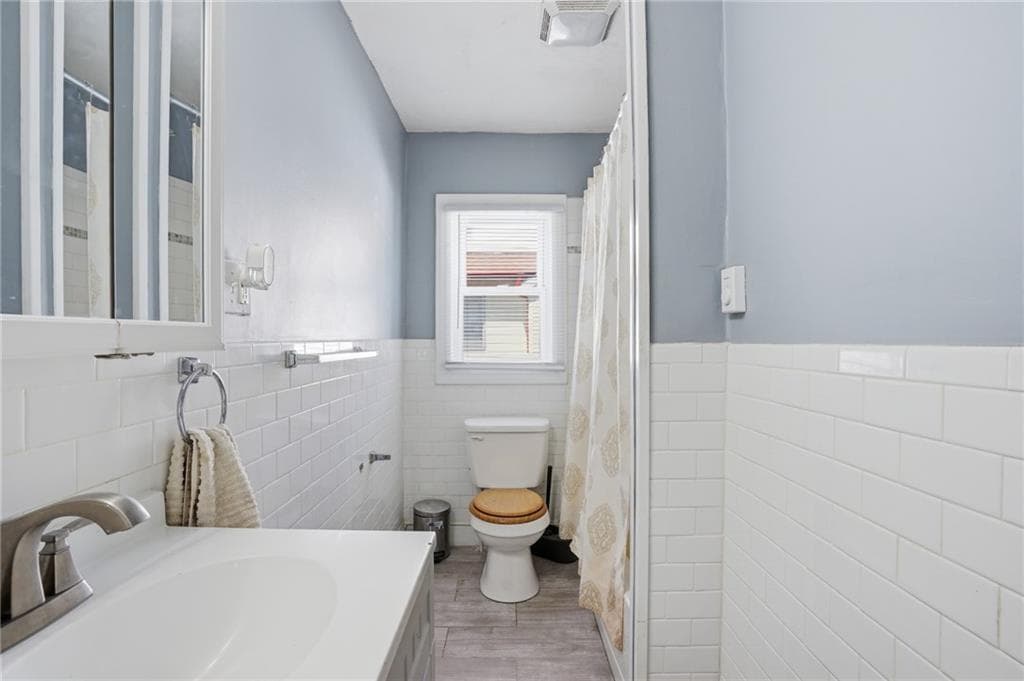 132 Roger Williams Avenue photo 25
