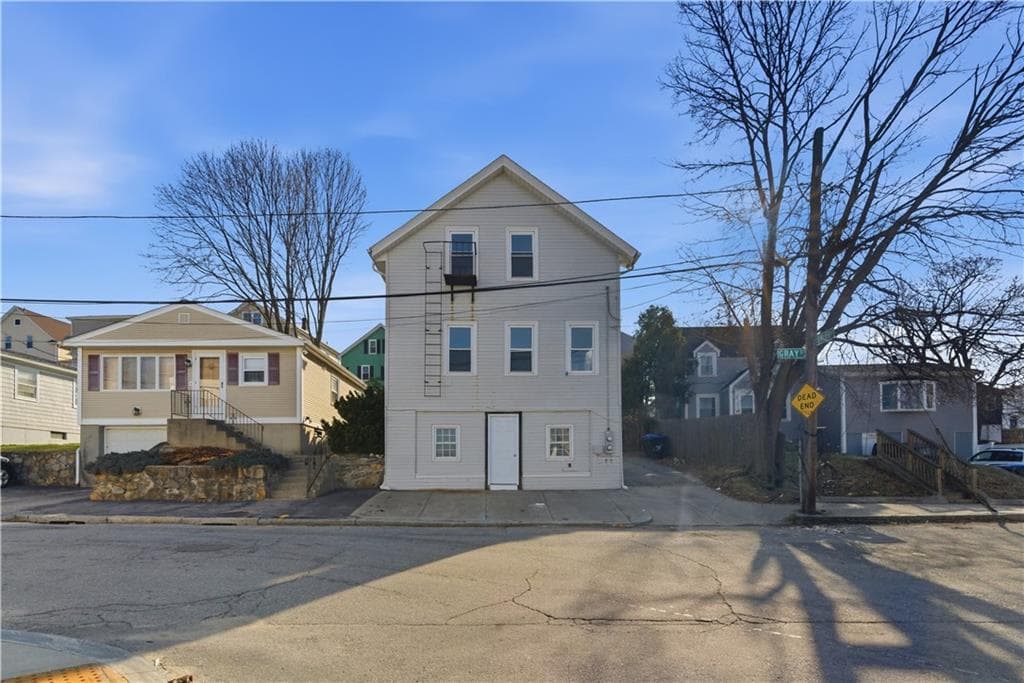 35 Gray Street photo 27