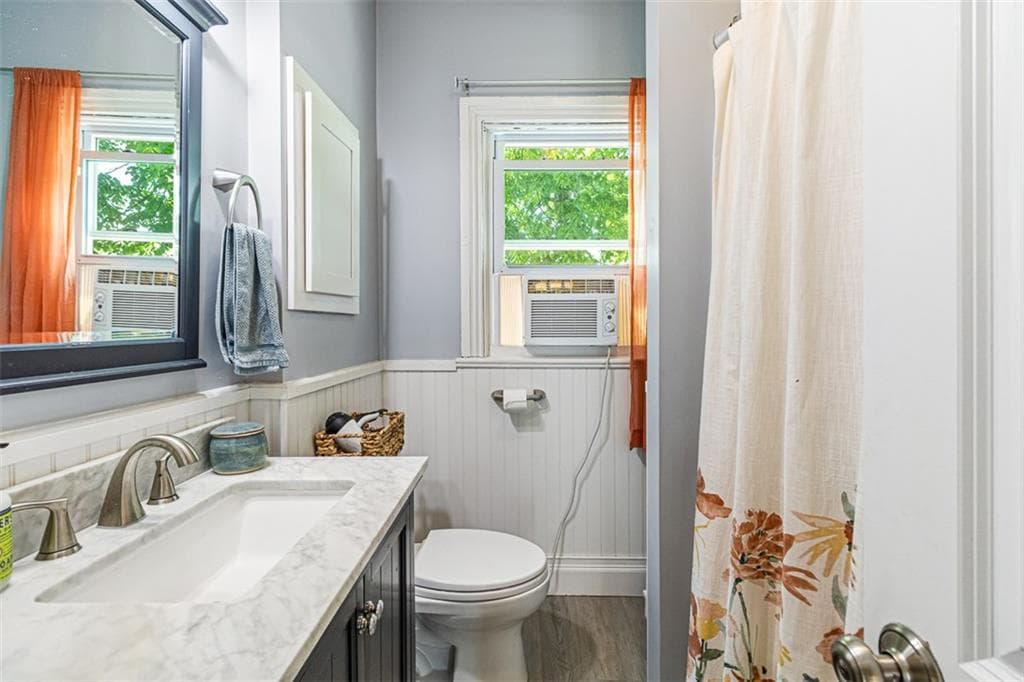 53 Edgewood Avenue photo 19