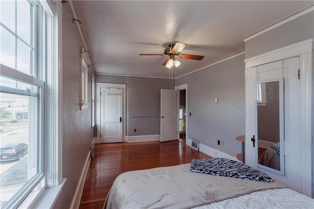146 Garden Street photo 24