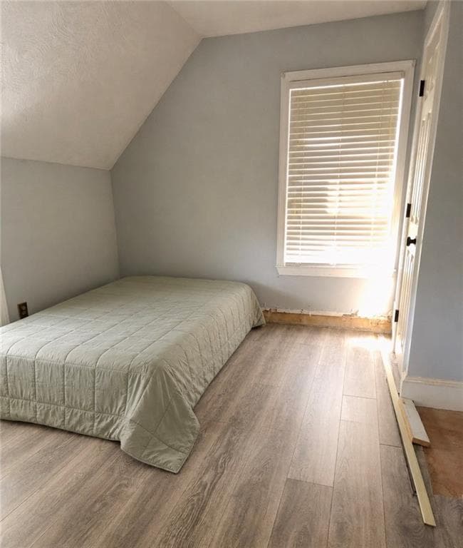 Single Family Residence at 52 Heights Avenue, Warwick, photo 10 of 13