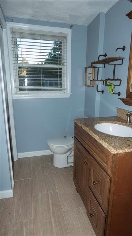 Single Family Residence at 52 Heights Avenue, Warwick, photo 8 of 13