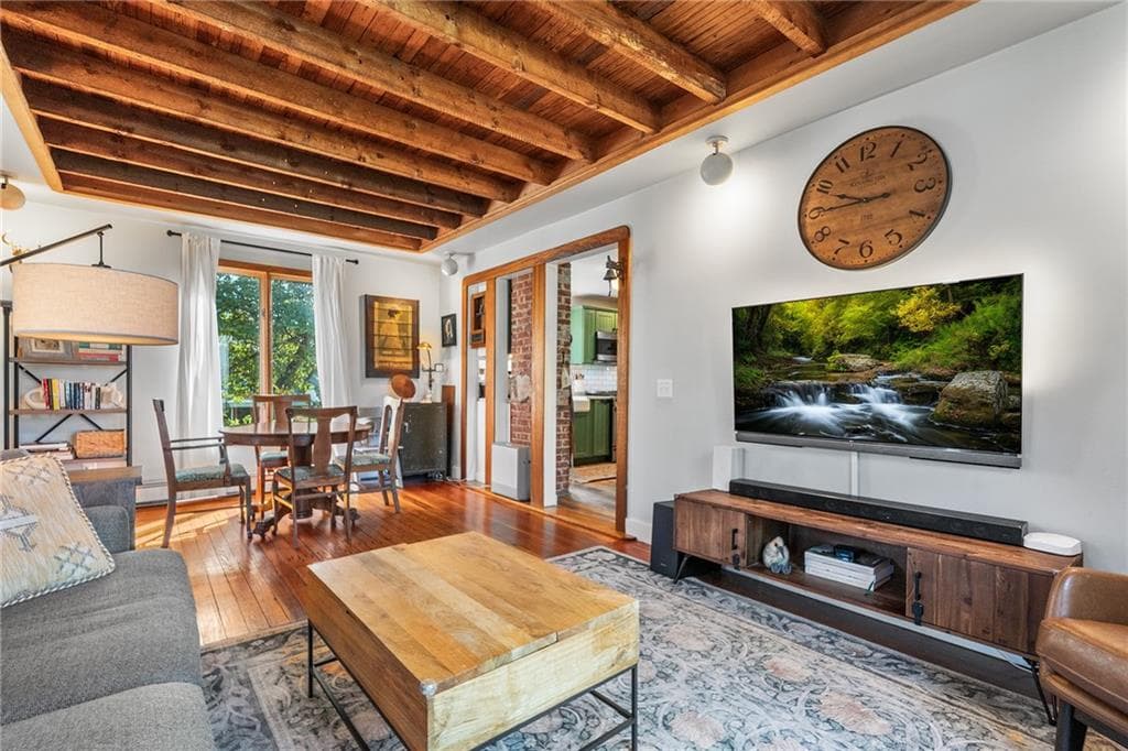 84 Alden Avenue photo 8