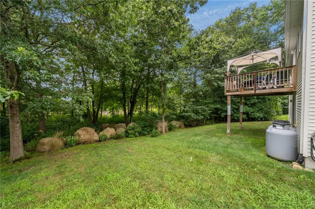 30 FIELDSTONE Way photo 9