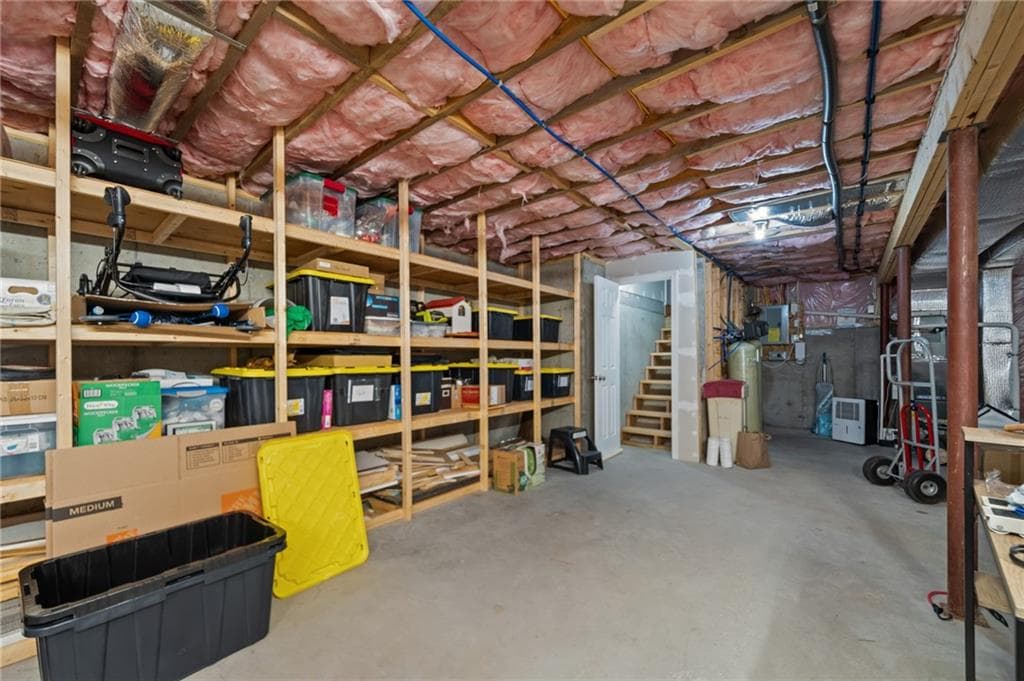 30 FIELDSTONE Way photo 11