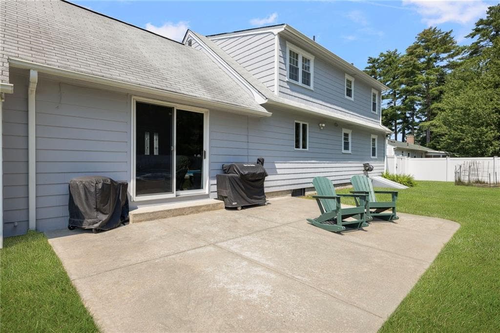 68 Wisteria Drive photo 33