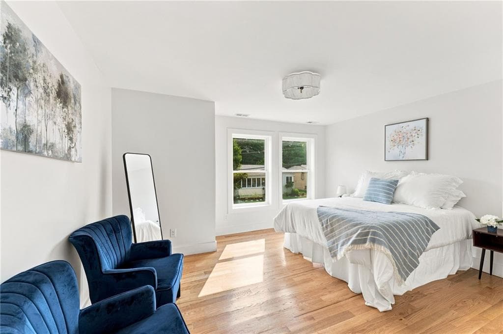 67 Harding Avenue photo 8