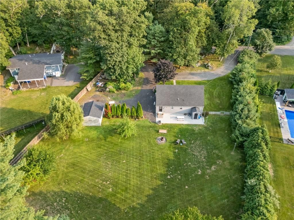 58 Sherman Avenue photo 33