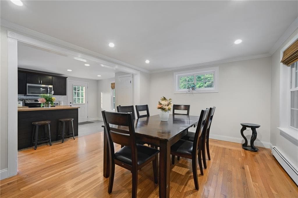 58 Sherman Avenue photo 11