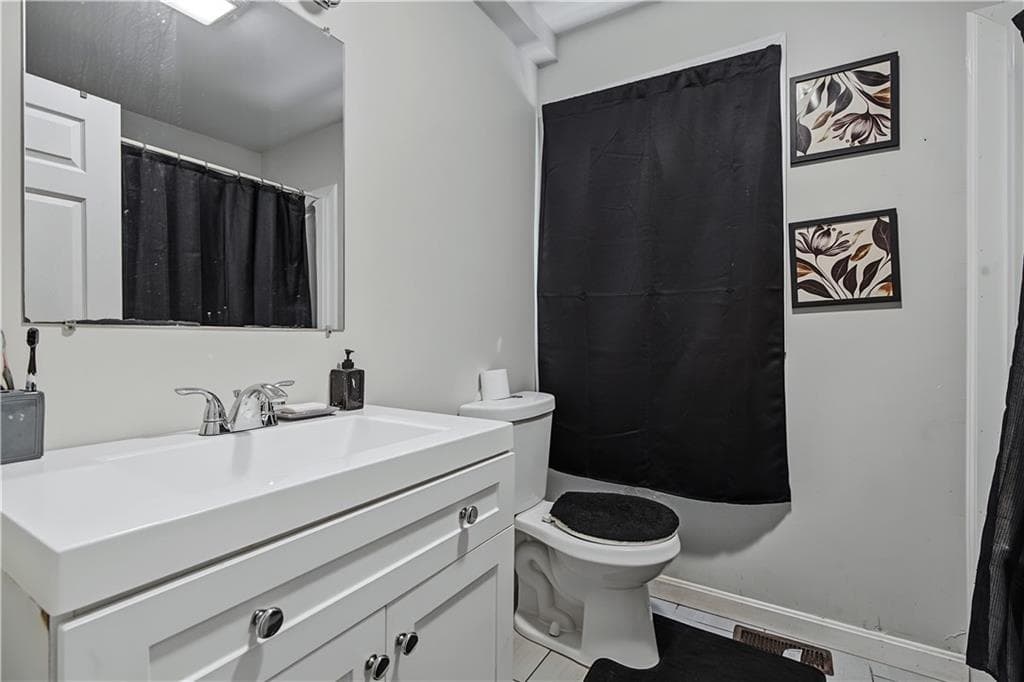 61 Joslin Street photo 11